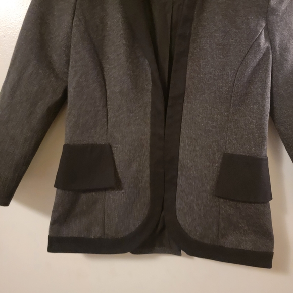 Anthropolgie Cartonnier Cropped Comtrasting Blazer Jacket - Picture 4 of 7
